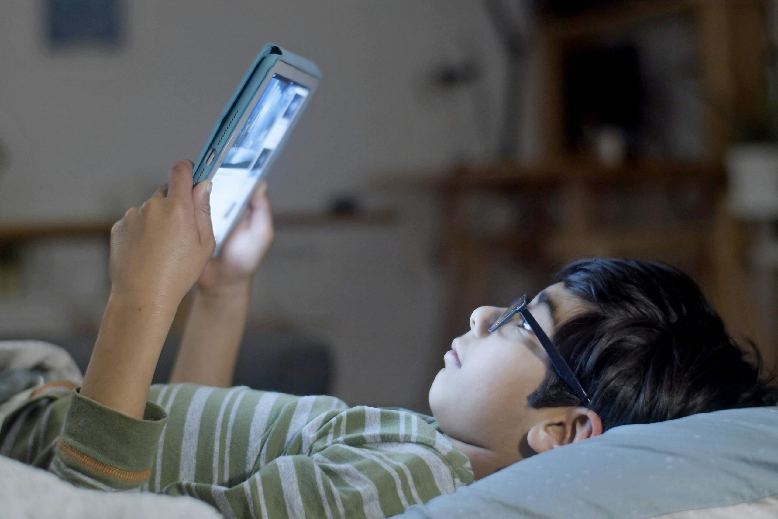 are kindles bad for your eyes